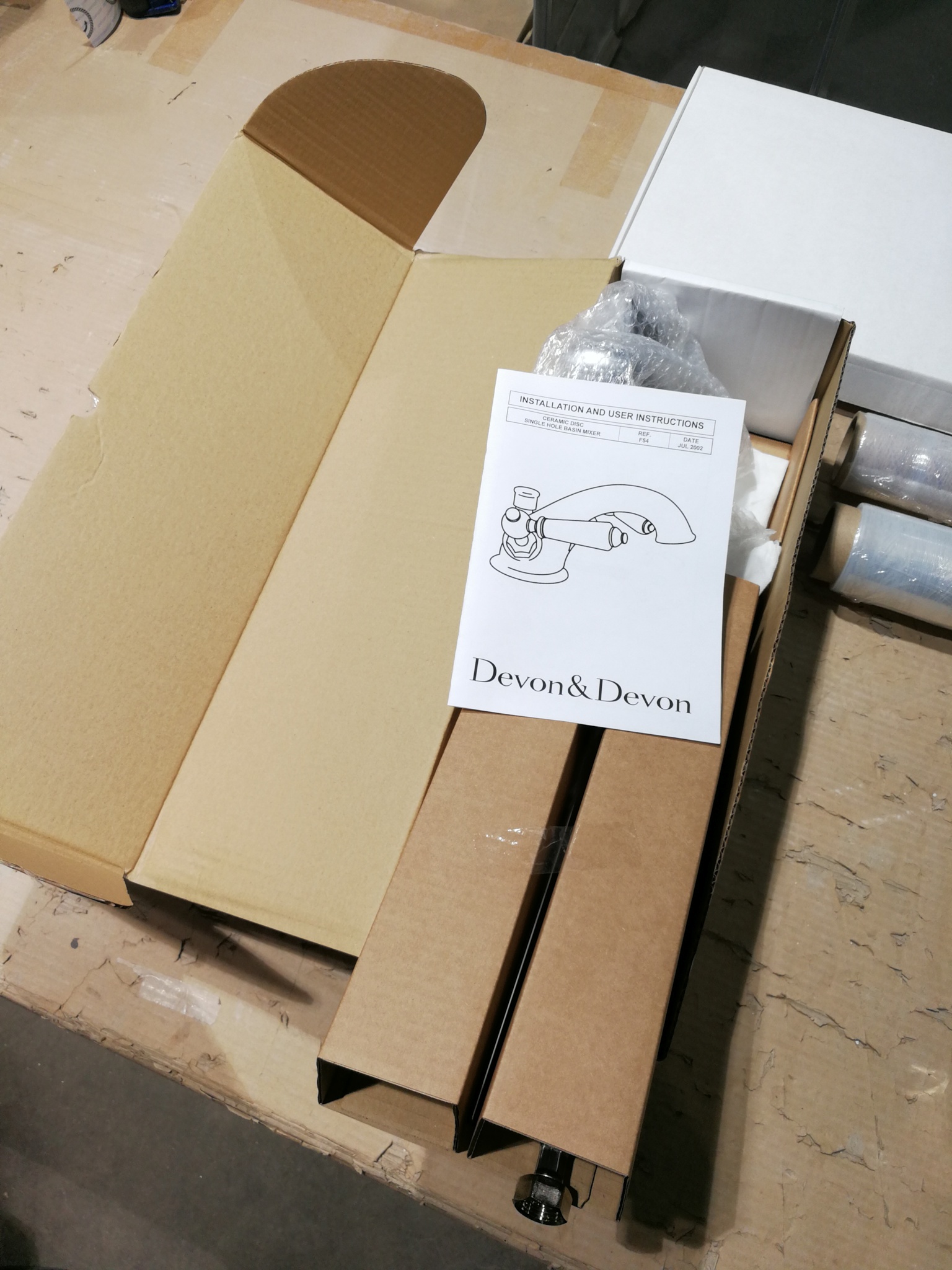 г. Москва: Devon&Devon Black Dandy двухрычажный смеситель для раковины ...